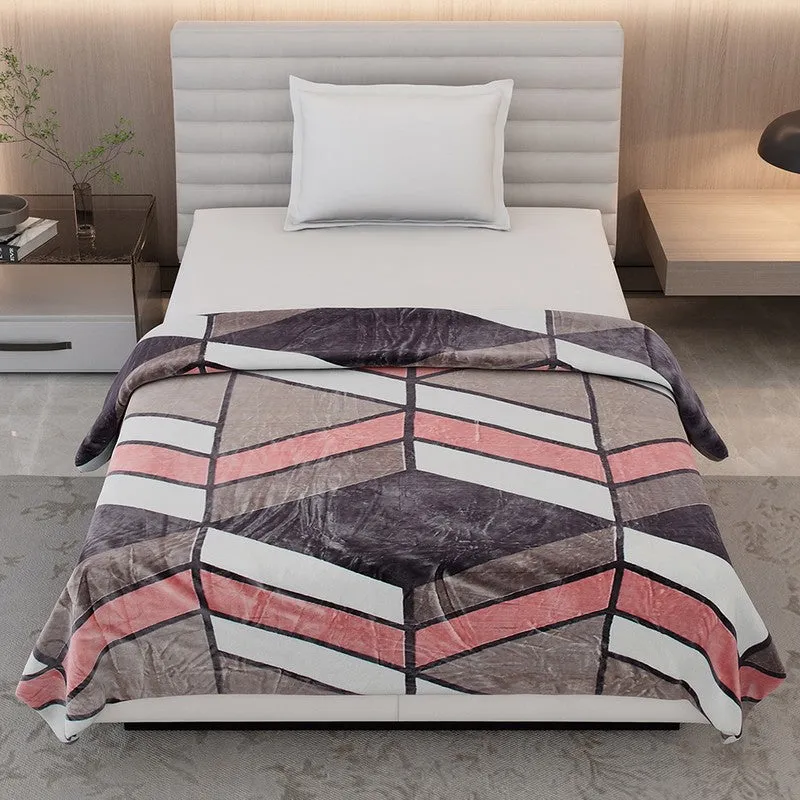 Monte Carlo Patternplay Geometric Print Polyester Blanket (Grey) - 300 GSM media 3