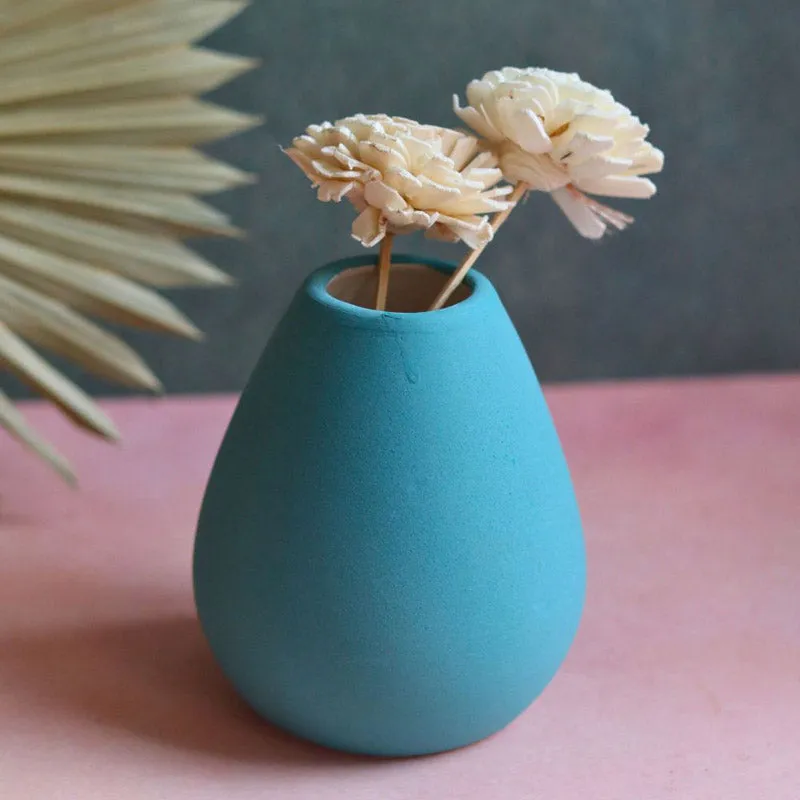 Yelena Ceramic Vase - Blue media 1