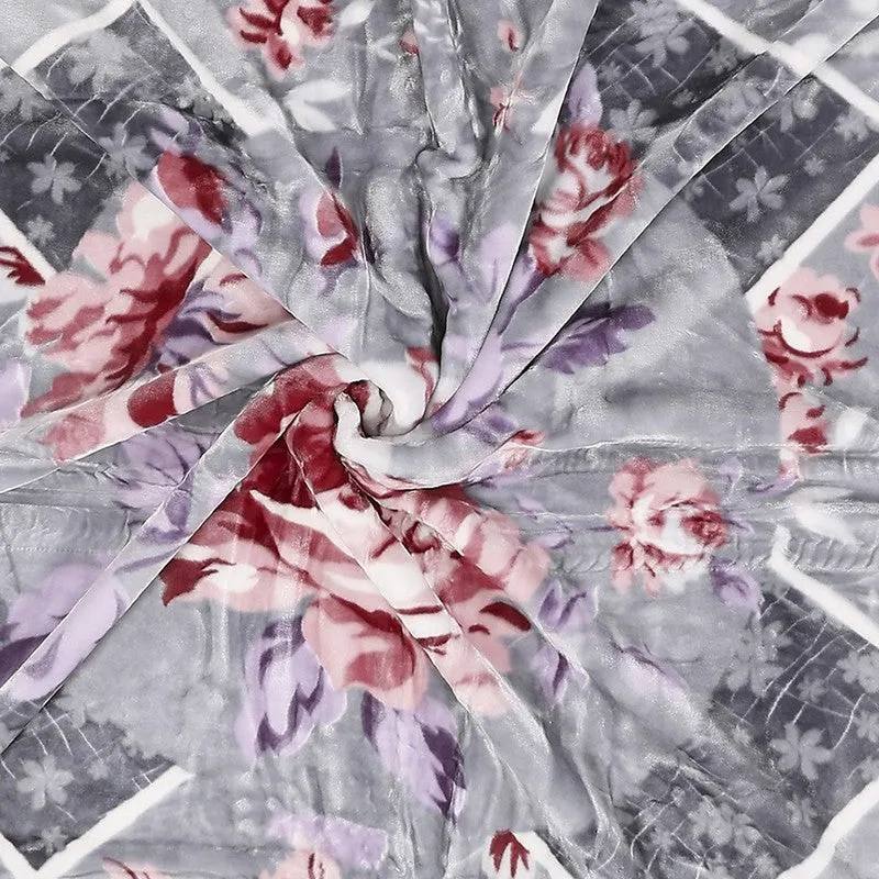 Monte Carlo Blossom Dreamscape Blanket (Grey,Pink) - 871 GSM media 6