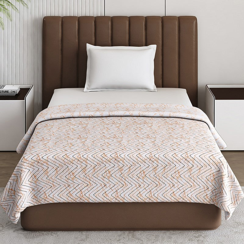 Monte Carlo Meadow Geometric Polycotton Reversible Dohar (Light Orange) - 150 GSM media 4