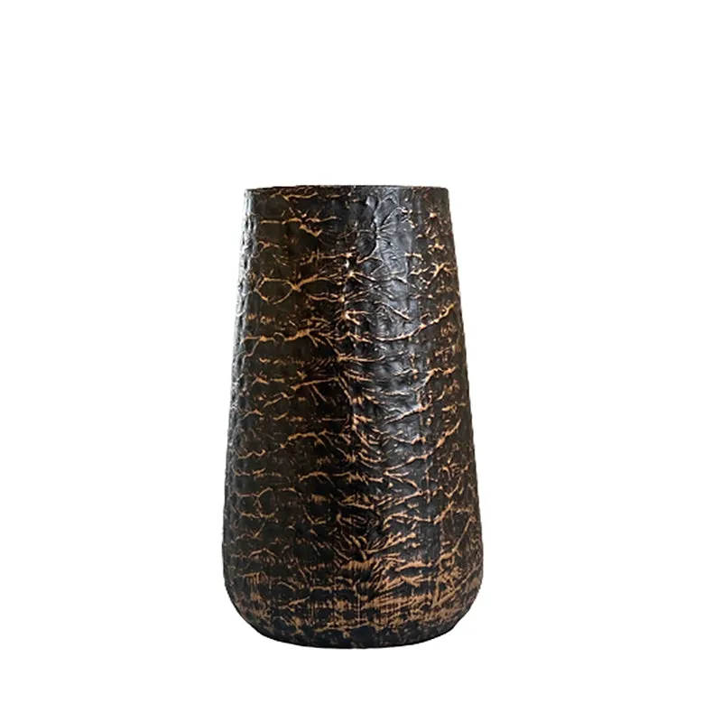 Illuma Metal Planter media 5