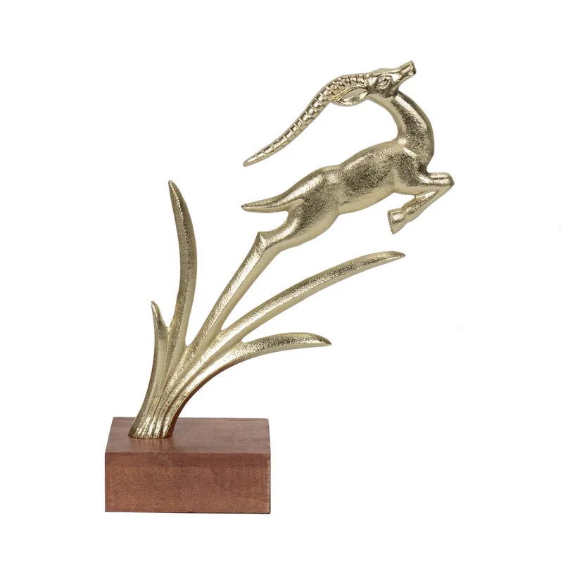 Stag Cilio Showpiece media 6