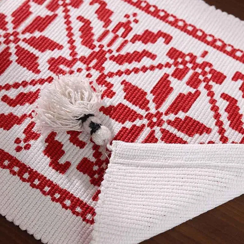 Volyra Handloom Tasseled Cotton Table Runner media 7