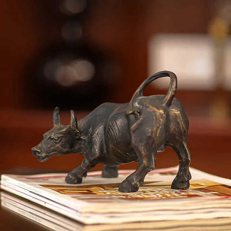 MajesticBull Metal Showpiece media 3