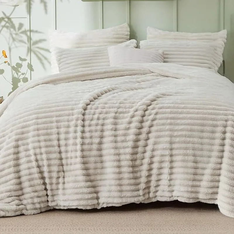 PureDrape Comfort (Grey) Bedding Set - Four Piece Set media 4