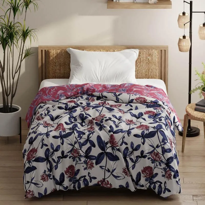 Miara Floral Reversible Microfiber Comforter (Pink) - 150 GSM media 1