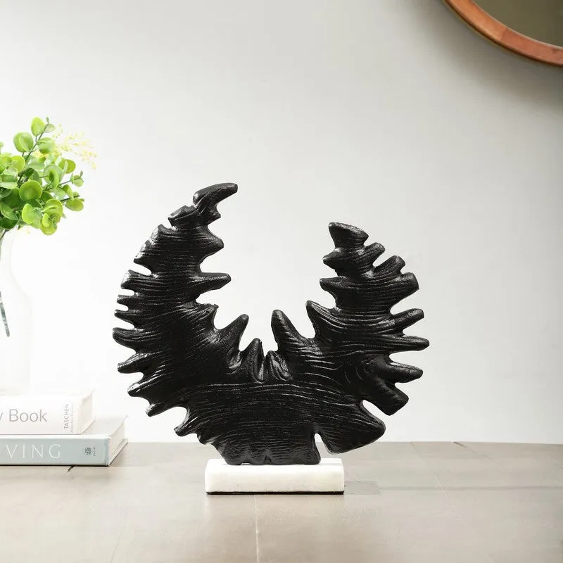 Ocean Crest Aluminium Showpiece - Black media 1