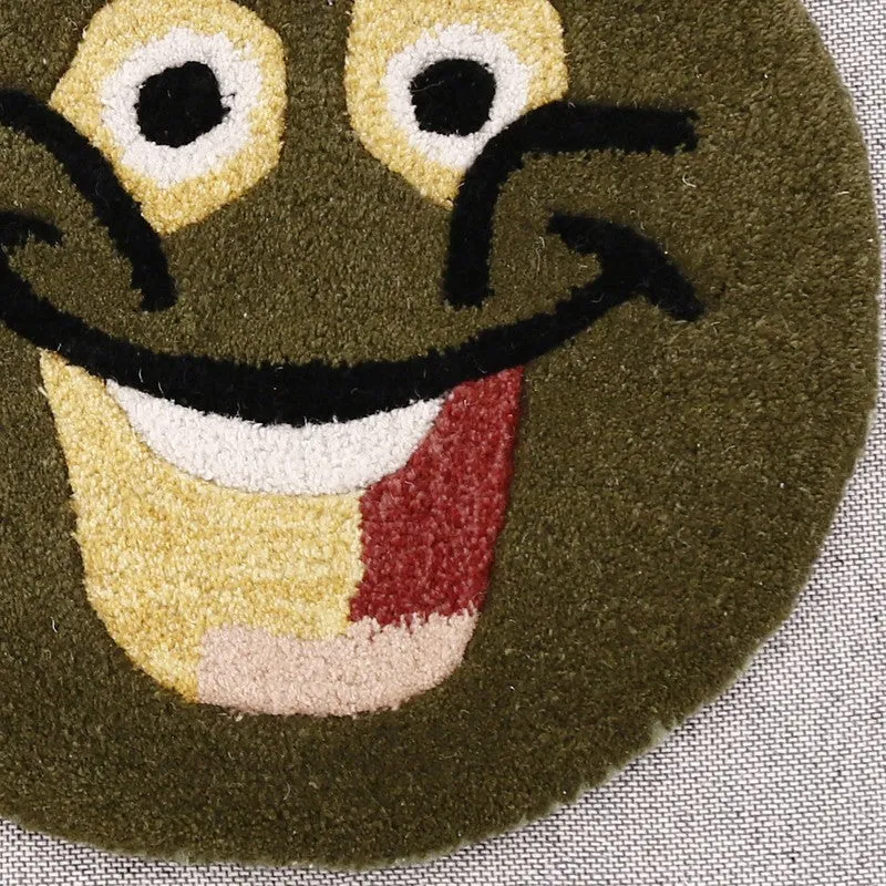 Smile Burst Wool Carpet - Olive media 5