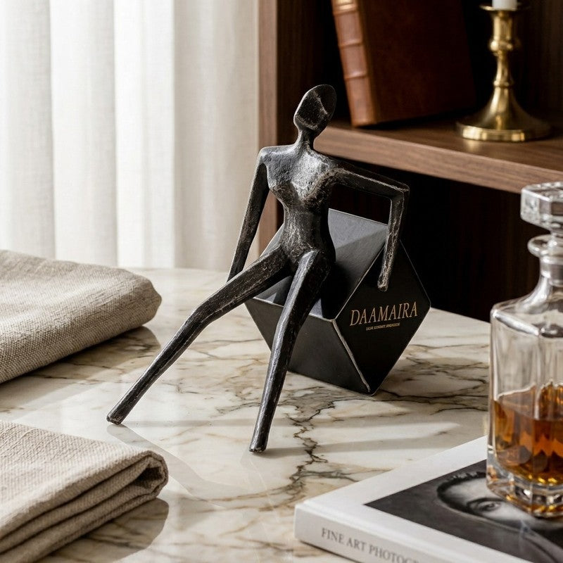Aurevon Muse Metal Showpiece
