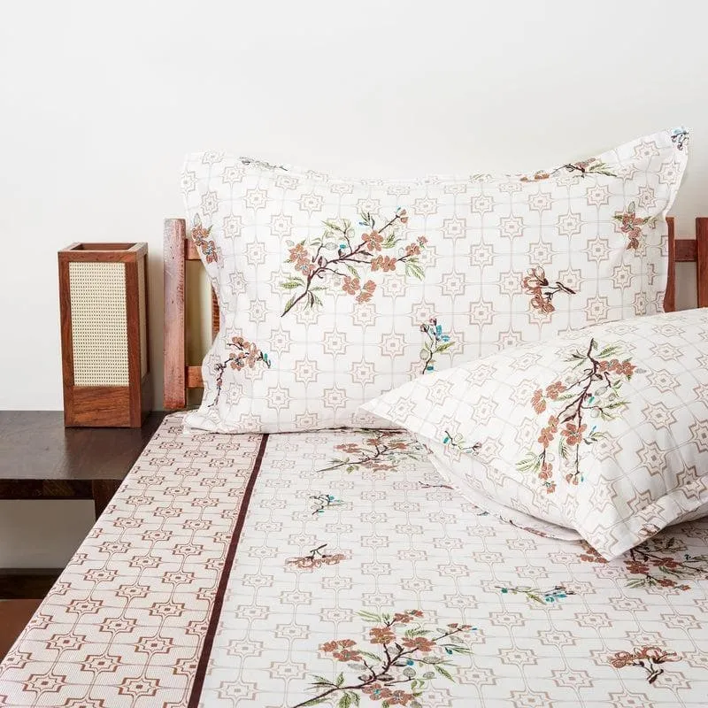 The Pattern Play Cotton Bedsheet (White, Brown) - 170 TC media 4