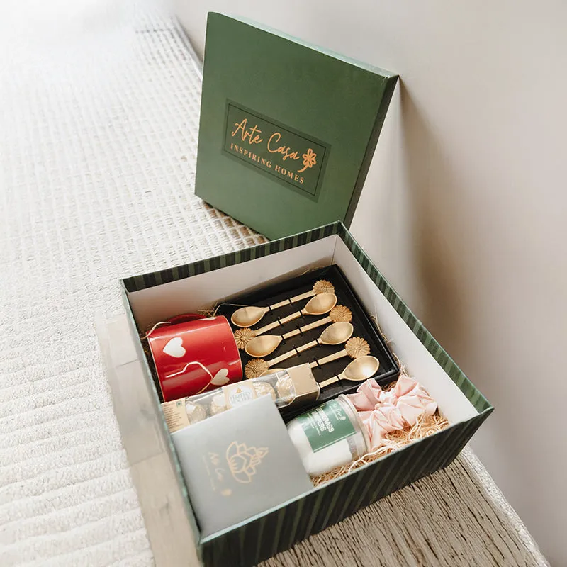 Heart Of Gold Gift Box - TenPiece Set media 3