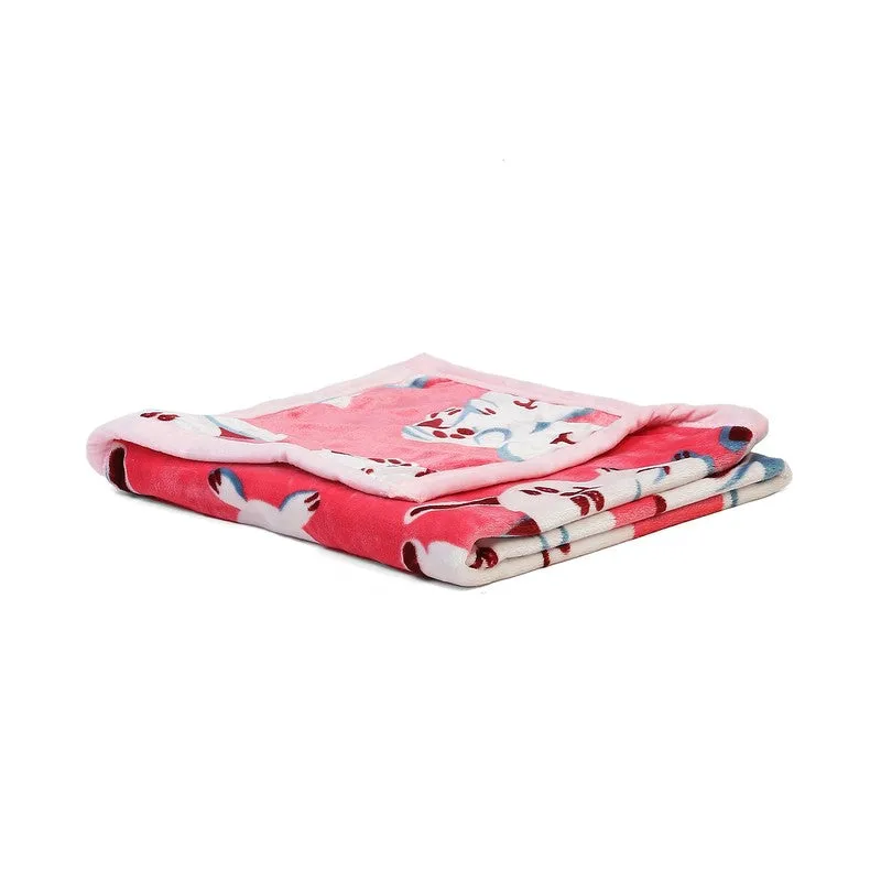Monte Carlo Bunny Bliss Blanket (Red)- 600 GSM media 4