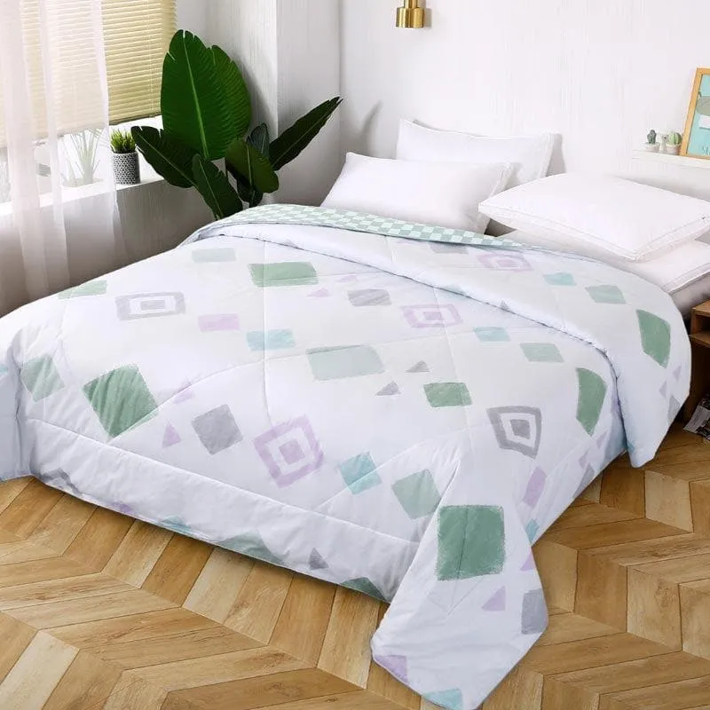 Faint Rhombi Cotton Comforter - 120 GSM media 1