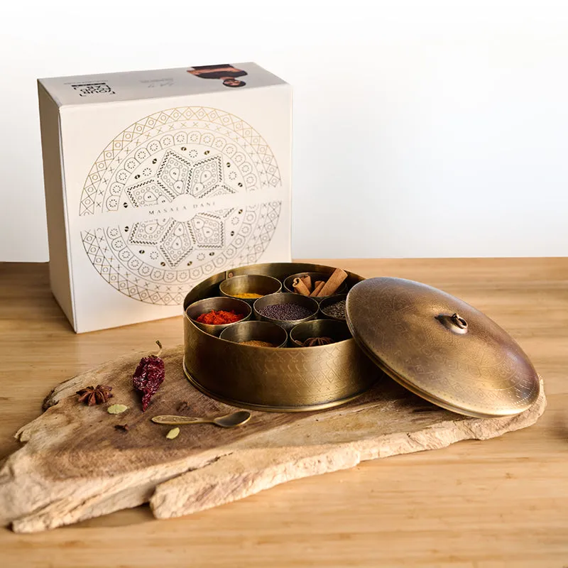 YFL home Brass Masala Dani With Spoon - 700 mL media 1