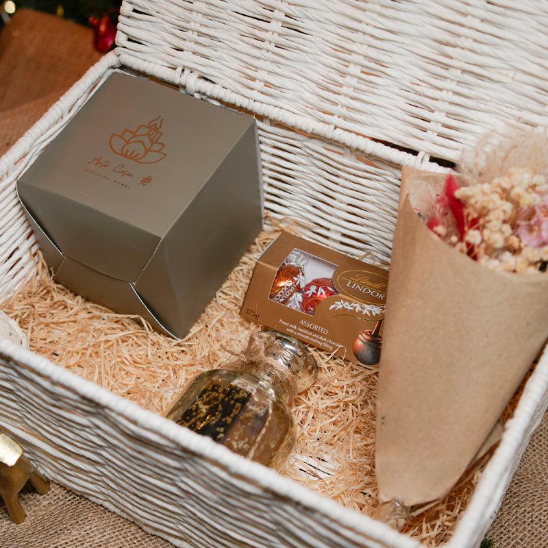 Hearth & Bloom Christmas Basket - Four-Piece Set media 4