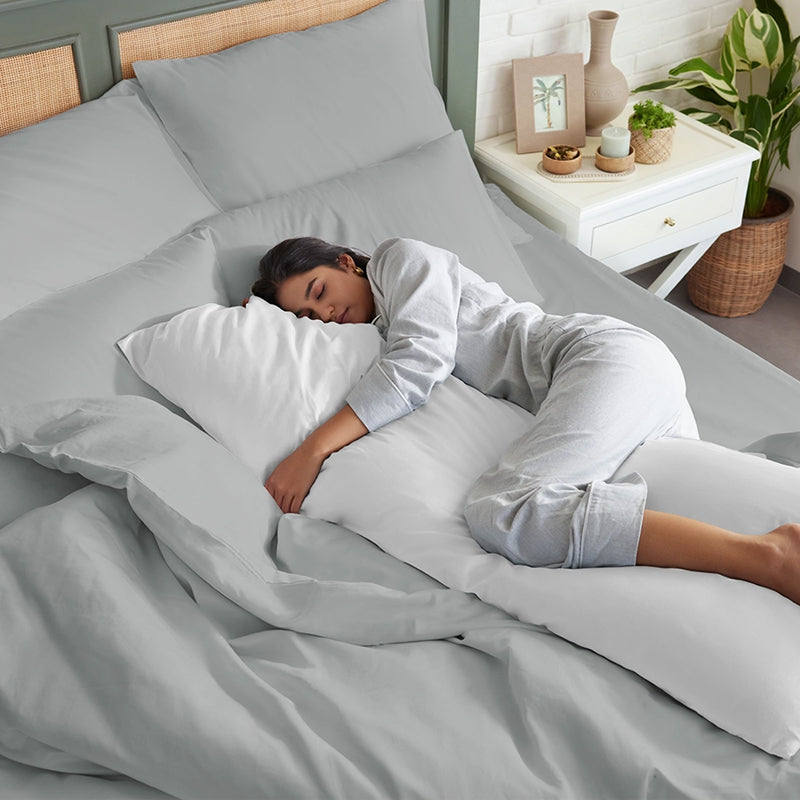 Maison Cotton Duvet Cover (Light Grey) - 400 TC media 10