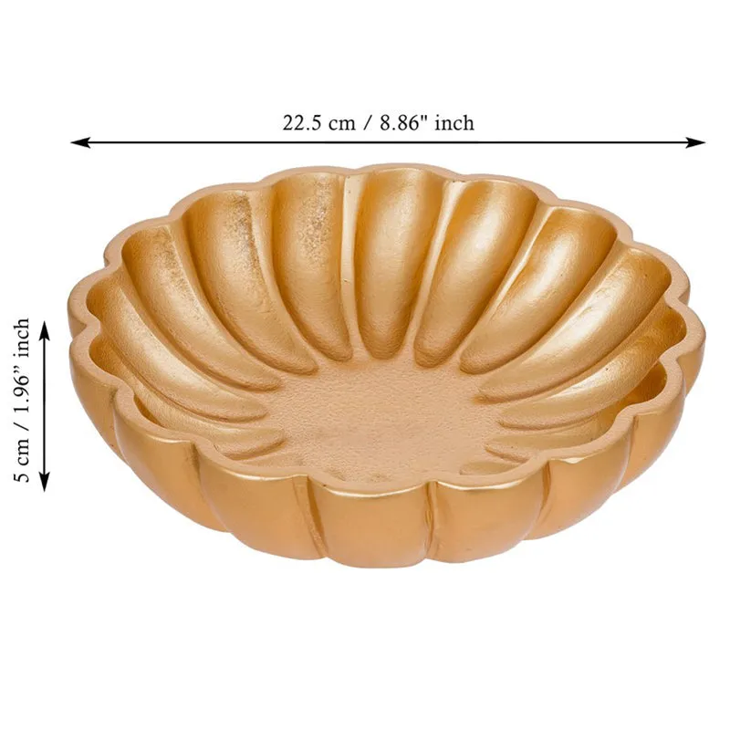 Lotus Petal Resin Urli - Gold media 10
