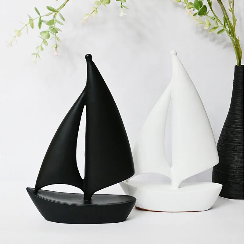 Sailor's Life Showpiece - Black media 3