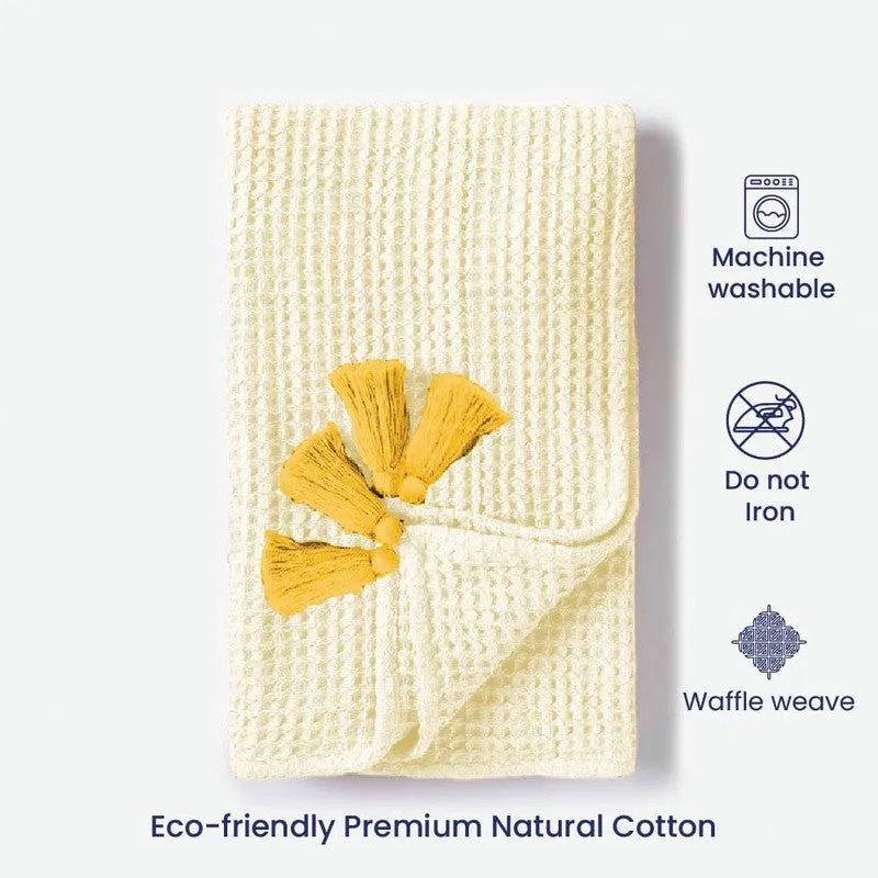 Urban Space Solid Textured Cotton Throw - Beige media 4