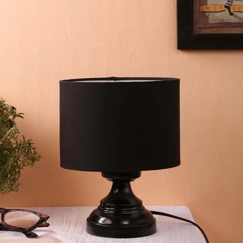 Solid Flickers Fabric Table Lamp - Black media 4