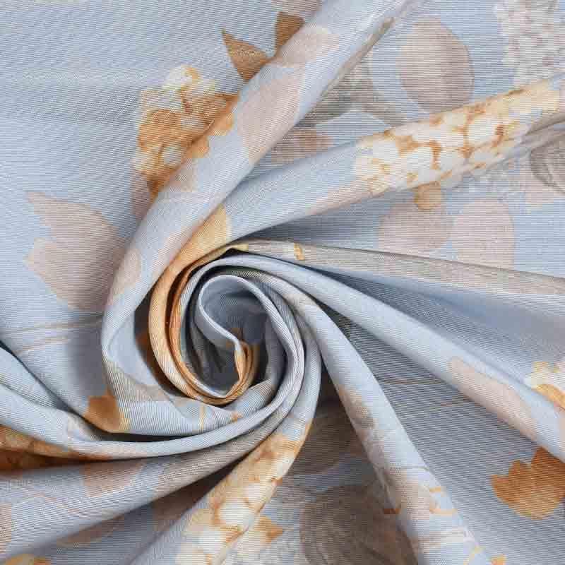 Inflorescence Curtains media 5