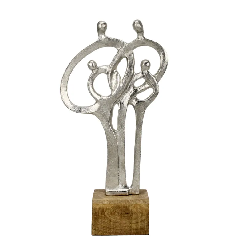 Kinship Connection Showpiece media 3