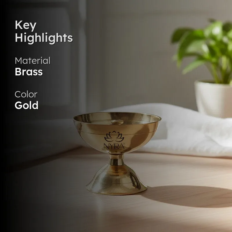 Aarvy Festive Brass Diya media 2