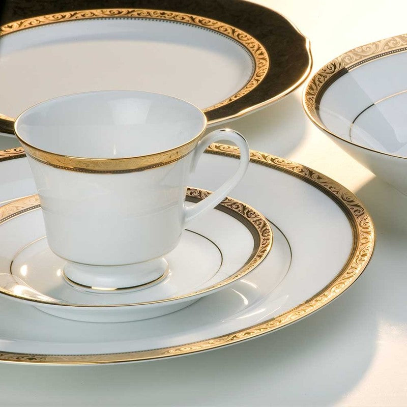 Noritake Aurelia Crest Dinner Set - Eighteen Piece Set media 5