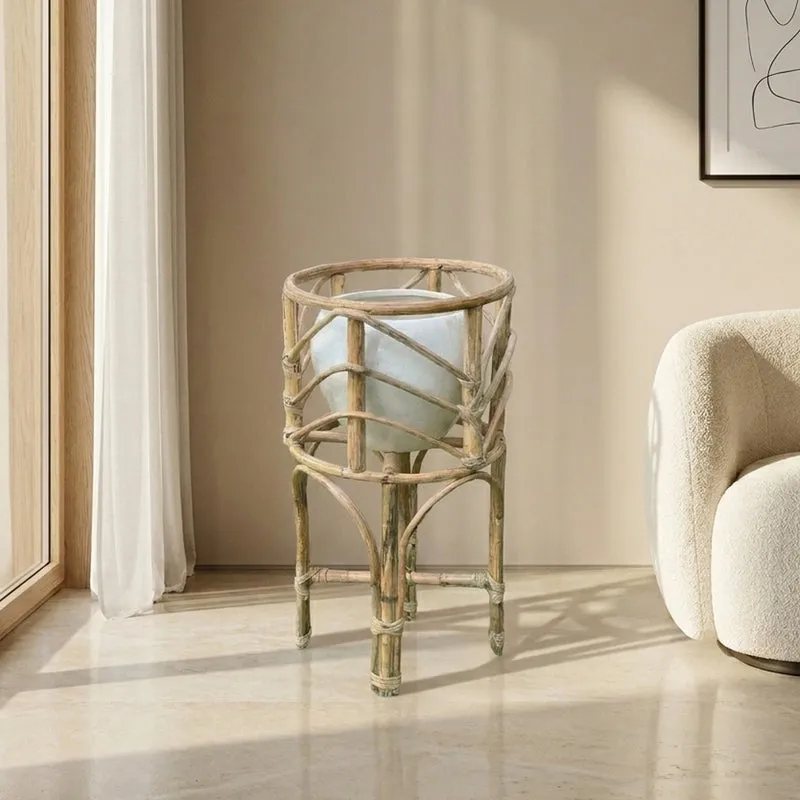 Holt Floor Planter media 1