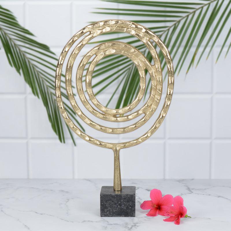 Ruba Loop Showpiece