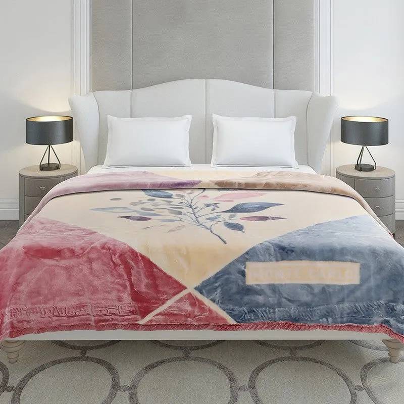 Monte Carlo Petal Whisper Blanket - 909 GSM media 3