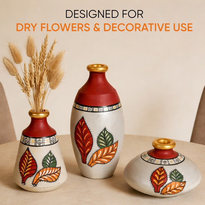Musike Tribal Terracotta Vase - Set Of Three media 3
