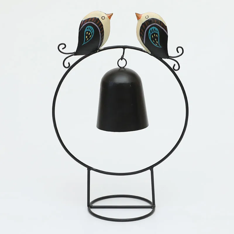 Modern Avian Circle Showpiece media 3