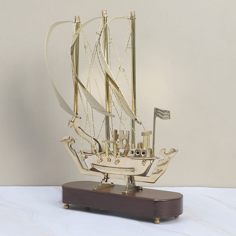 Marisail Vintage Showpiece image 4