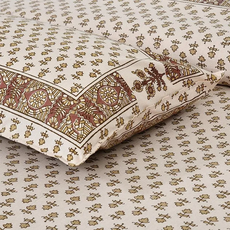 Koleen Printed Cotton Bedsheet (Ivory) - 160 TC media 3