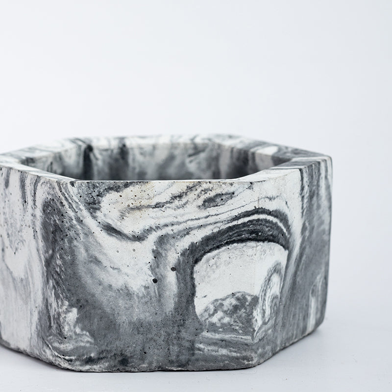Mixona Concrete Planter media 3