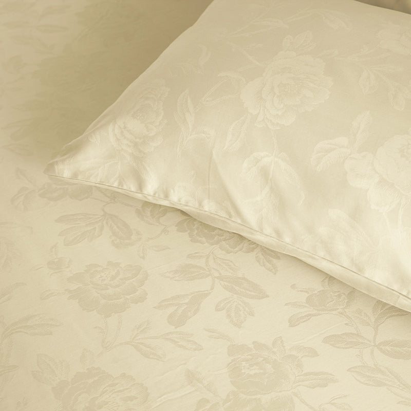 Blooming Rose Fitted Jacquard Cotton Bedsheet (Ivory) - 300 TC media 7