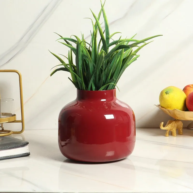 Regal Heritage Urn Showpiece media 1