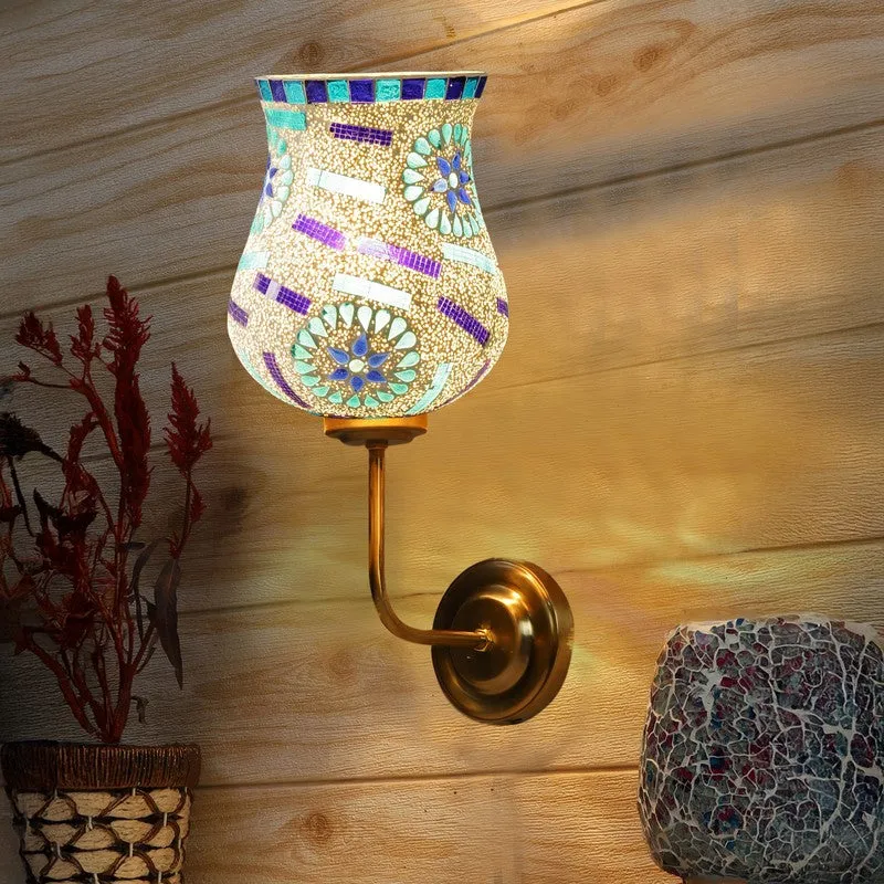Sonara Wall Lamp media 1