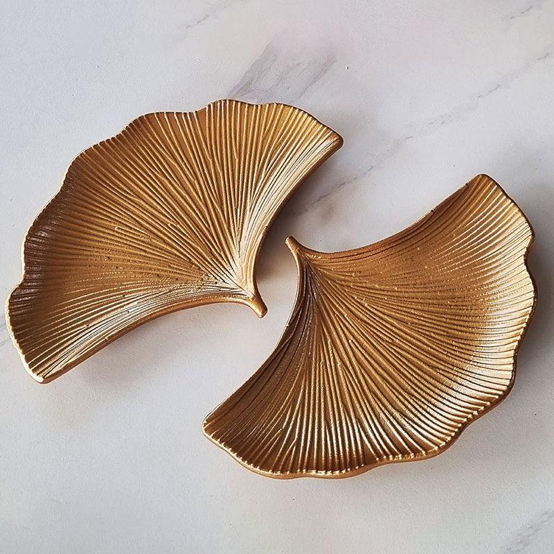 Pretty Petal Wood Platter - Set of Two media 4