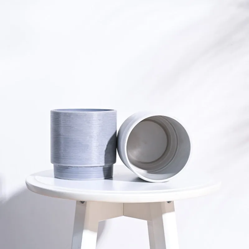UGAOO Oslo Planter for Home & Balcony Garden- Light Grey media 1