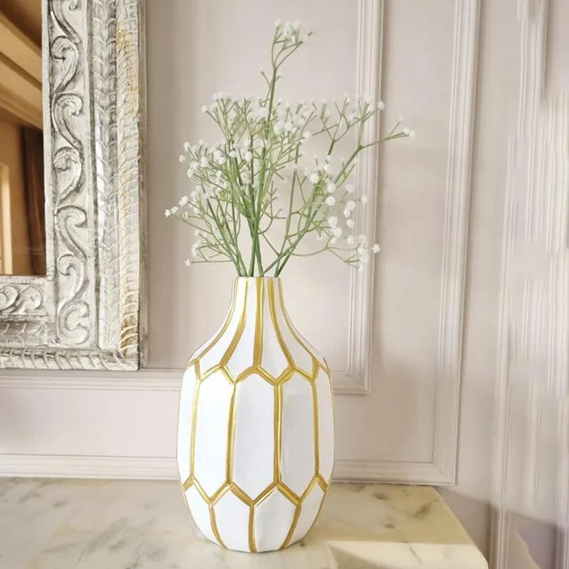 Sarah Etch Vase media 1