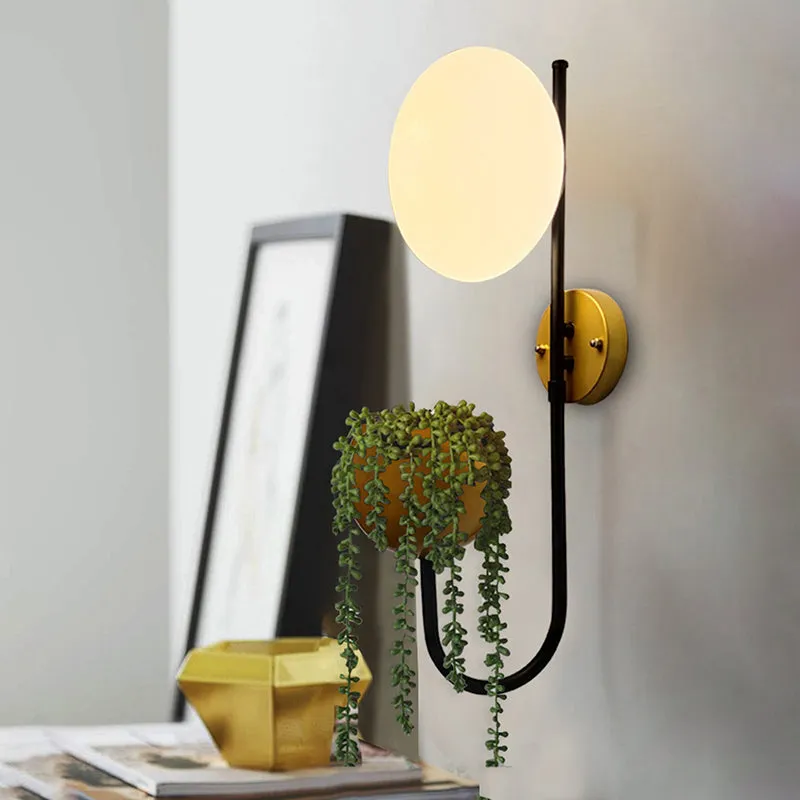 Folium Glass & Metal Wall Lamp - Black & Gold media 1