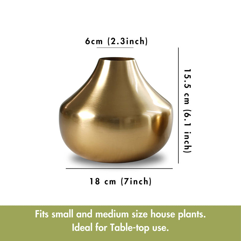 Lumio Metal Vase media 6