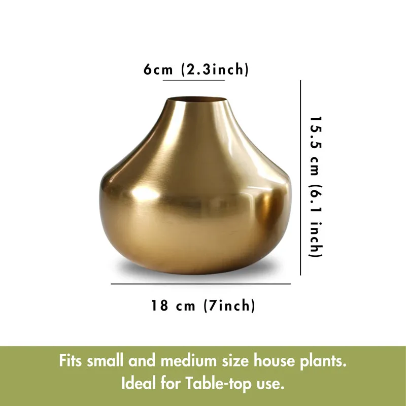 Lumio Metal Vase media 6
