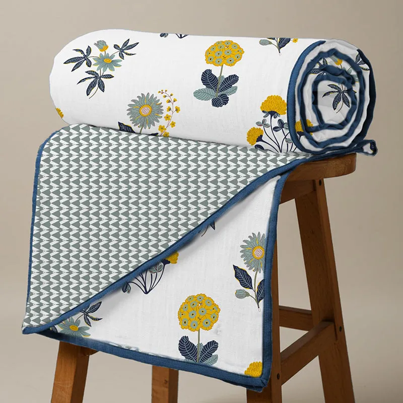 Urban Space Radiance Reversible Dohar - White media 3