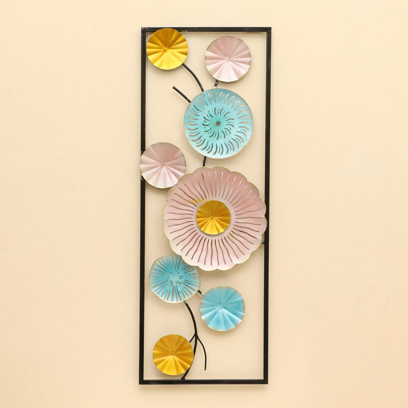 Oriyanaes Floral Metal Wall Accent