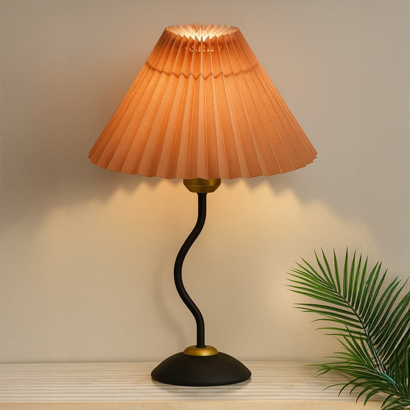 GlowMuse Creative Metal Table Lamp - Beige,Black