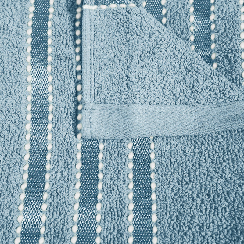 Micro Cotton LuxeDry Comfort Solid Bath Towel - Ice Blue media 7