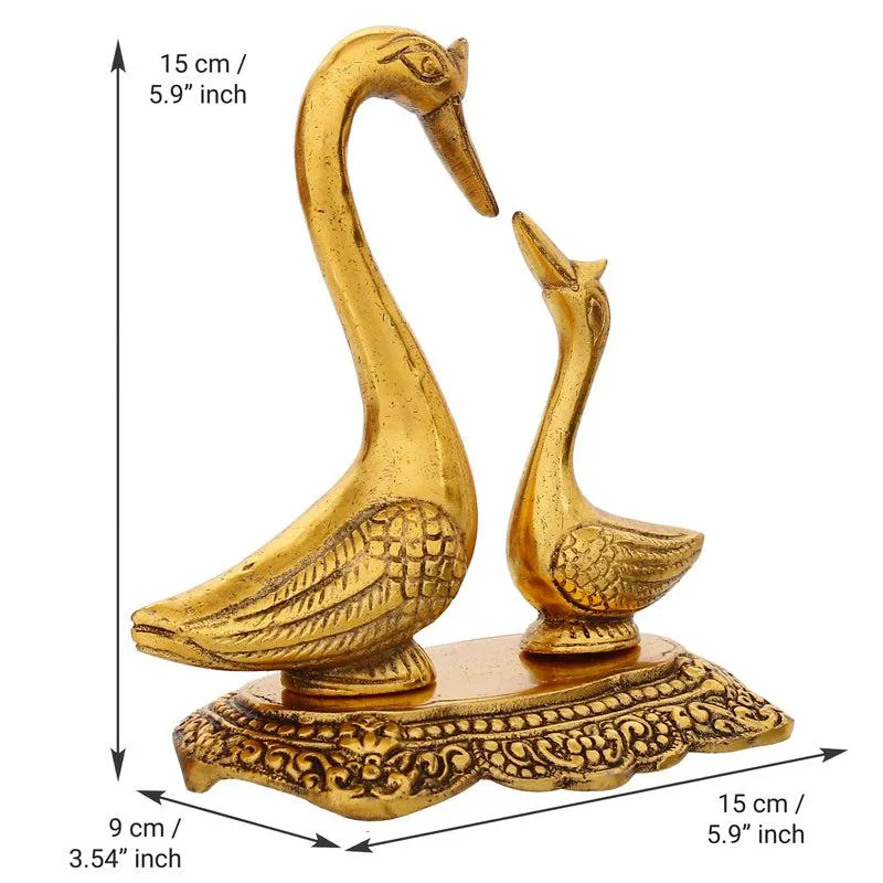 Swanista Golden Showpiece media 5